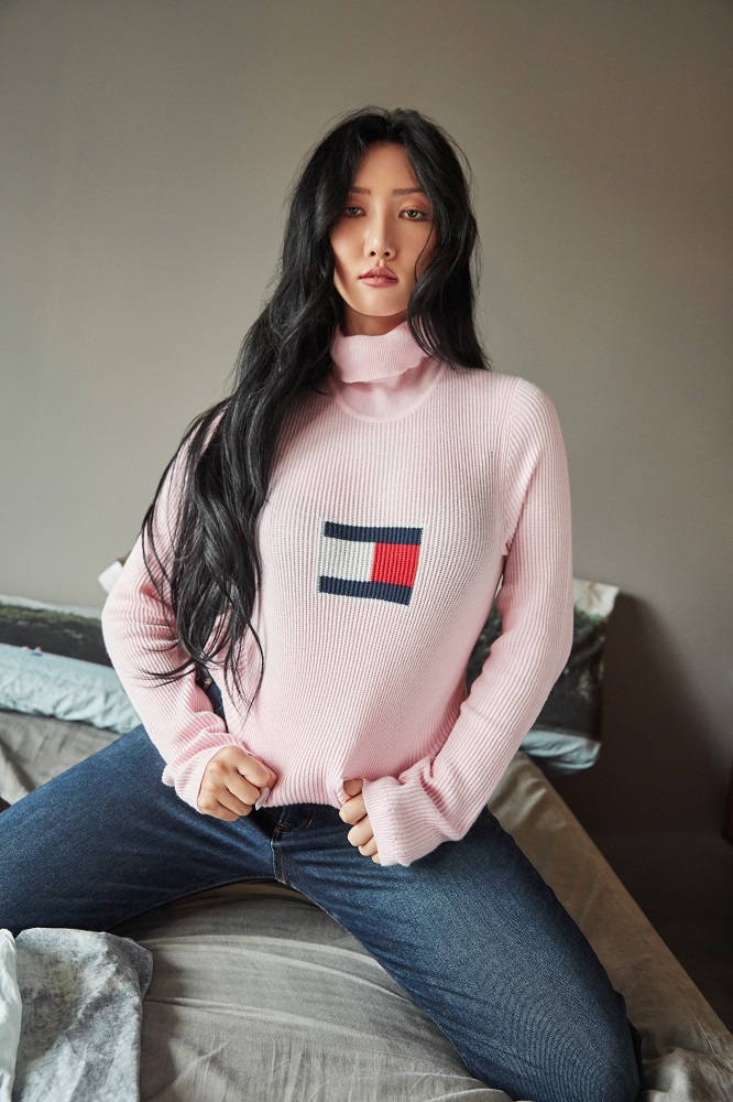 화사, 힙한 집콕 라이프
