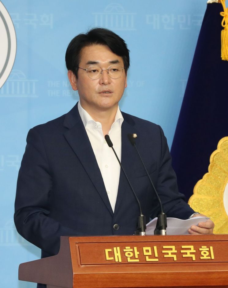 '삼성 저격수' 박용진 "삼성과 우리 경제에 새출발 시작되길"