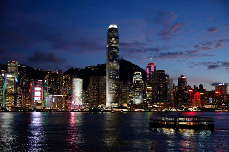 WTO 미중 관세 판결 직후 홍콩, 미국에 반발..."중국산 표기 반대"