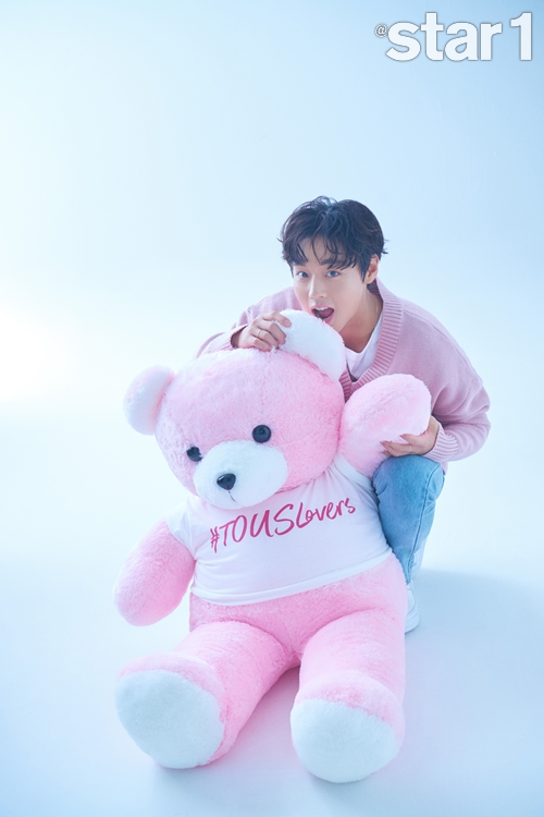 박지훈, 만화 찢고 나온 비주얼