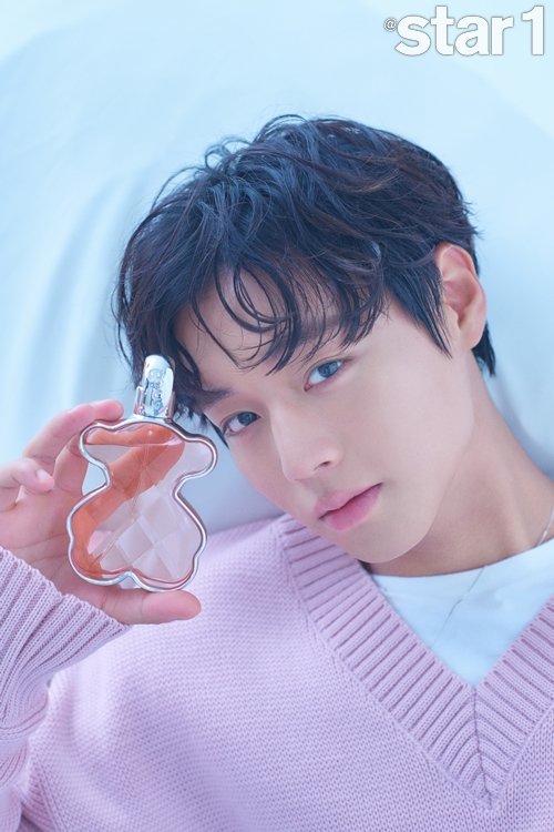 가수 겸 배우 박지훈