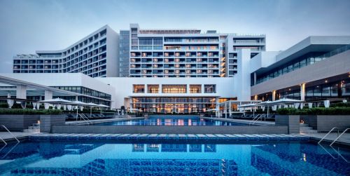 힐튼부산, '아난티 힐튼'으로 재탄생…아난티 고유 가치 더한다