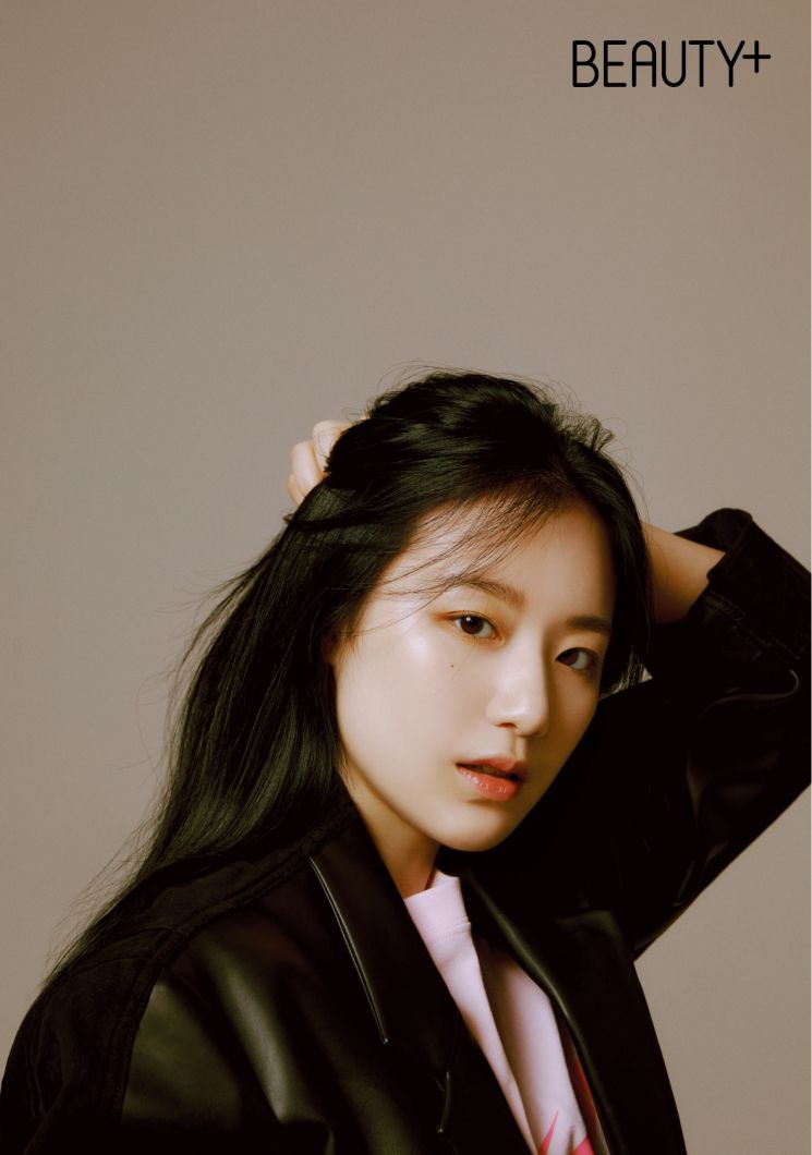 (여자)아이들 슈화, 소녀와 소년의 경계