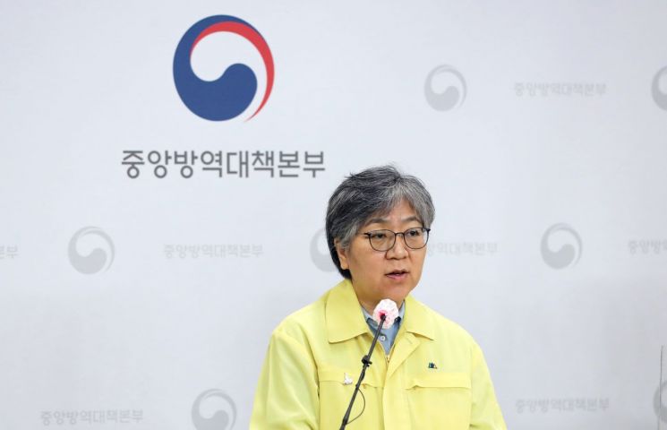 정부 "독감백신 500만 도즈 접종중단…일부 상온노출"(상보)