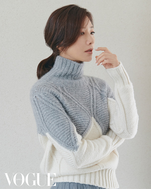 배우 김희애.