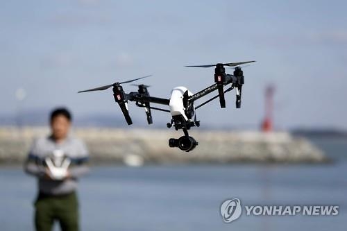 한밤 중 드론 띄워 '아파트 성관계' 촬영한 2명, 징역 8개월·벌금형