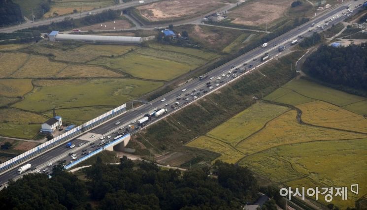 도로공사, 내년부터 고속도로 출퇴근 할인 폐지 계획