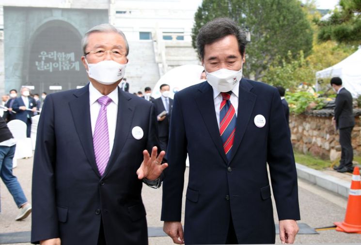 이낙연 "김종인과 의미있는 의견교환...공수처·공정경제3법 진척" 