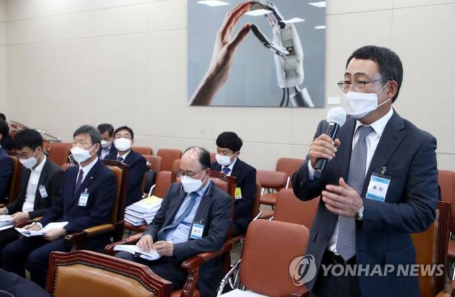 [2020국감]"韓OTT 죽는다" 넷플릭스 제휴 놓고 '설전'(종합)
