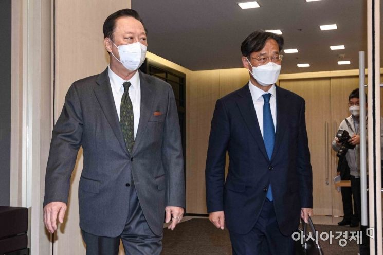 "3%룰에 경영권 뺏길 수도" 절박한 기업들