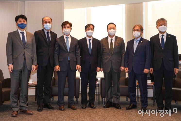"3%룰에 경영권 뺏길 수도" 절박한 기업들