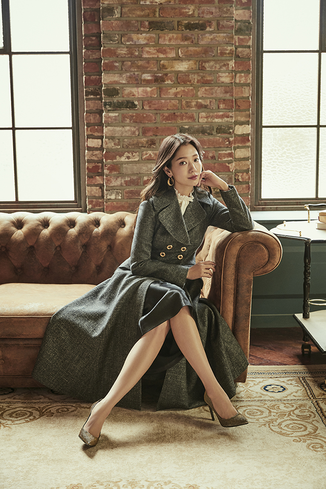 독보적인 우아함, 박신혜