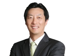 [프로필]김장욱 이마트24 대표
