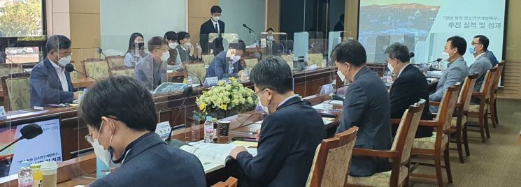 창원시는 16일 ‘창원 강소특구 활성화를 위한 현장 간담회’를 한국전기연구원에서 개최했다.(사진=창원시)