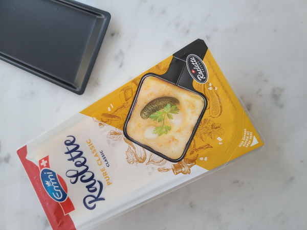 [슈퍼마켓 돋보기] 스위스의 맛이 입안으로 라끌렛 치즈