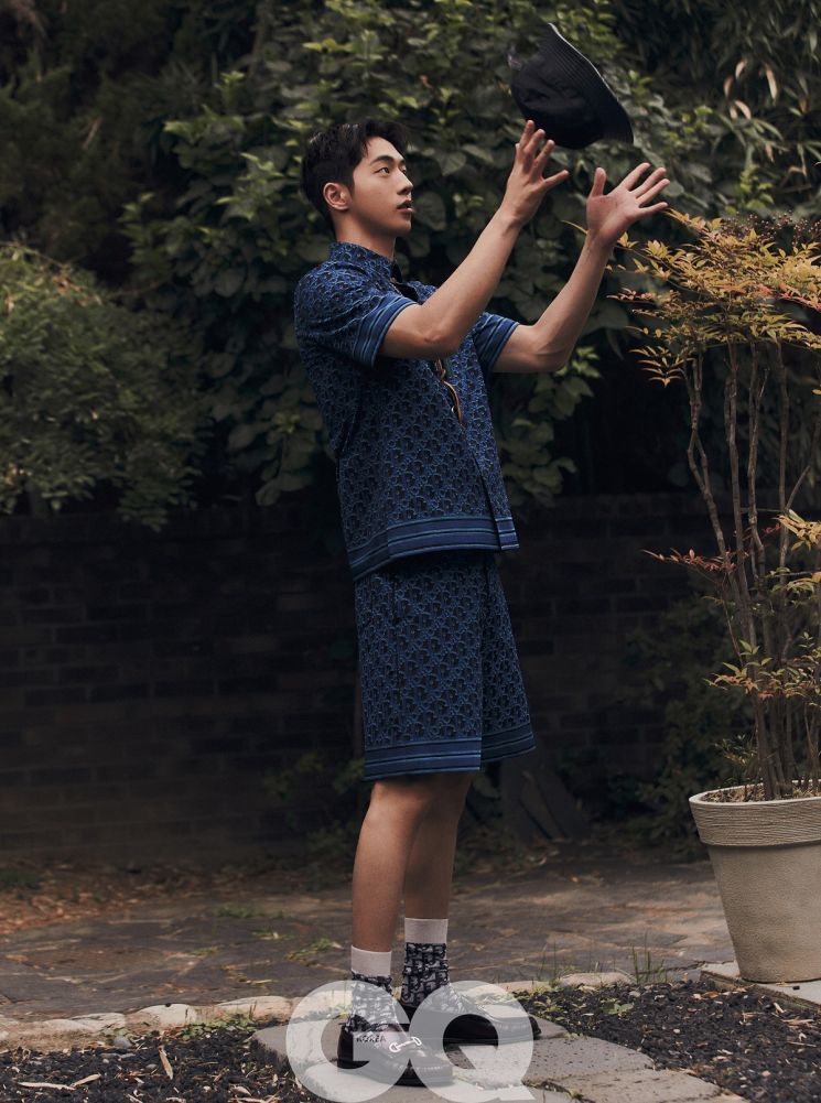 배우 남주혁