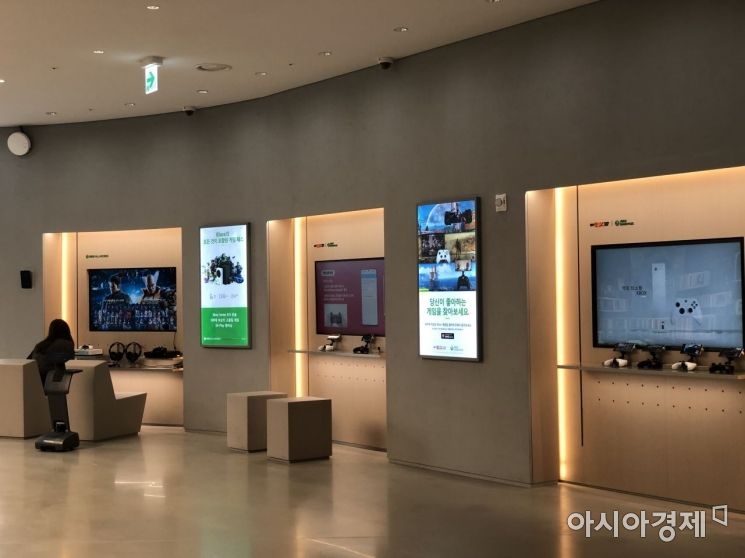 2층 엑스박스 게임패스 체험존