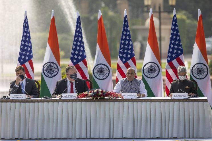 美-인도 위성정보 공유 위한 군사협정 체결..."中 위협에 공동대응"