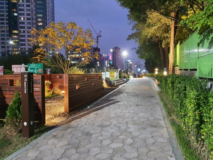 강남구 삼성동 경기고 옆 ‘쉼;힐스’ 조성