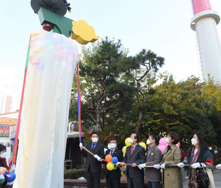 [포토]오승록 노원구청장, 노원어린이극장 개관식 참석