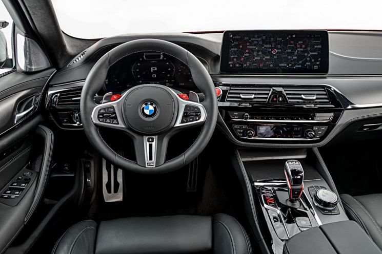 BMW 뉴 M5 컴페티션 실내(사진=BMW코리아)