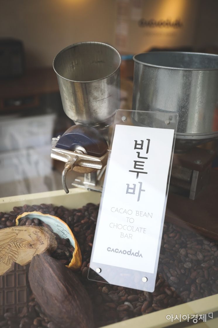 [드링킷] 초콜릿의 시작, 그리고 변주가 펼쳐지는 곳(인터뷰)  