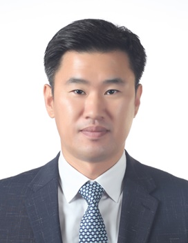 더불어민주당 중앙당 정책위원회 부의장으로 임명된 박진완 위원 / ⓒ 아시아경제