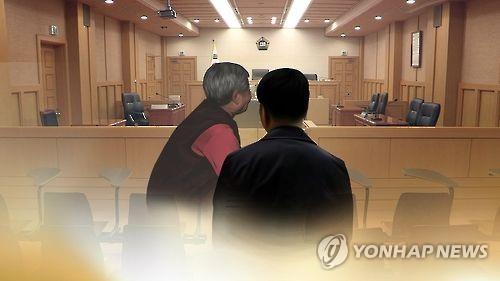 아들 살해한 노모 재판(CG)  [연합뉴스]