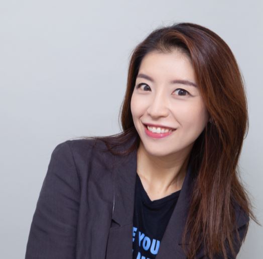 [유통 핫피플]"빙하 꽃 추출물 와인에 발효…개발만 1년반" 