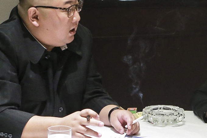 김정은, 담배 끊나…北, 강력 금연법 채택(종합)