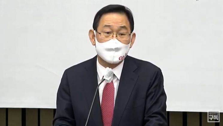 주호영 "검찰 정치에 끌어들인 게 이 정권…秋 의식구조가 궁금하다"