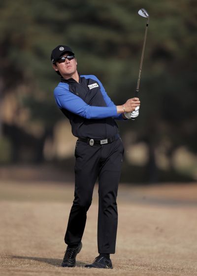 김영수 '1타 차 선두'… 김태훈과 이수민 공동 2위