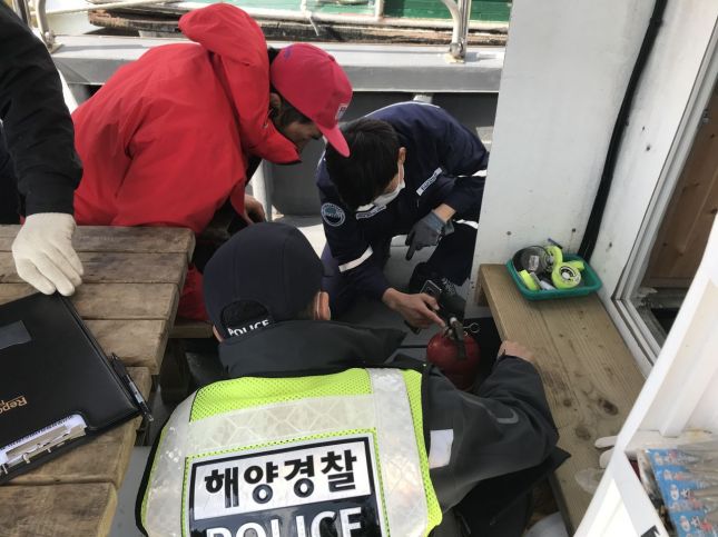 서귀포해경,겨울철 해양사고 대비 어선 안전점검 실시