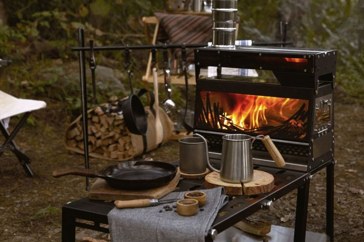 코오롱스포츠, 캠핑 화목 난로 '부뚜막' 출시