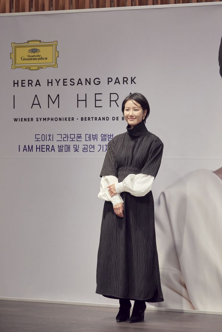 DG 데뷔 앨범 소프라노 박혜상 "10번 이상 레퍼토리 수정…가장 나다운 음악으로"