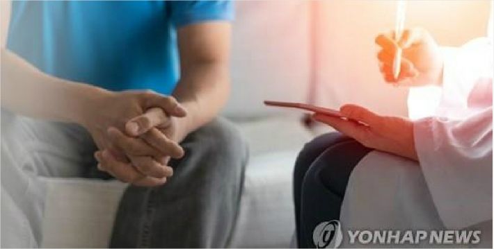 "언제쯤 끝나려나요" 코로나 레드 넘어 블랙까지...마음건강 어쩌나