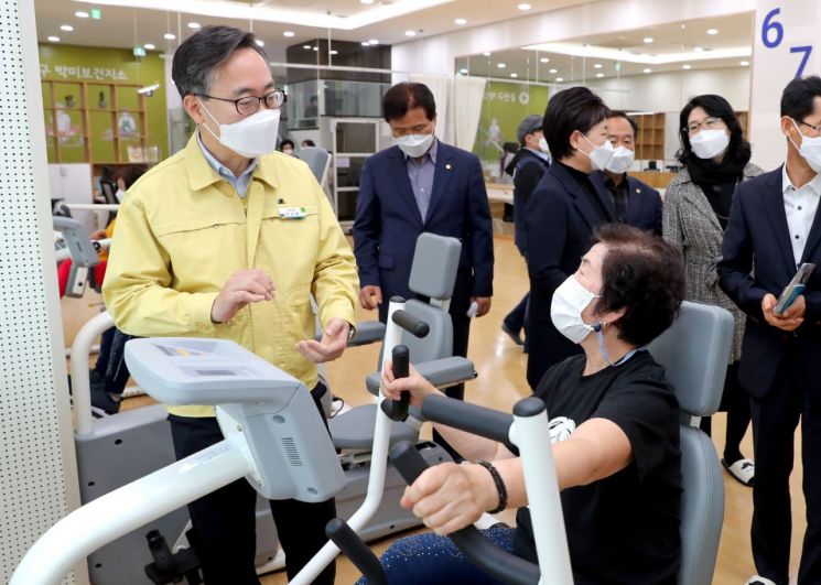 [포토] 금천구 '동네방네 마을이음센터' 개관