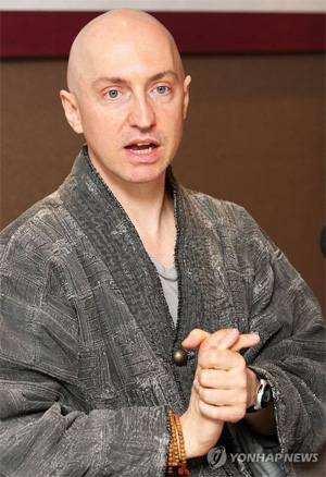 "'도둑놈 혜민'과 뭐가 다른가" 현각스님 저격한 박훈 변호사