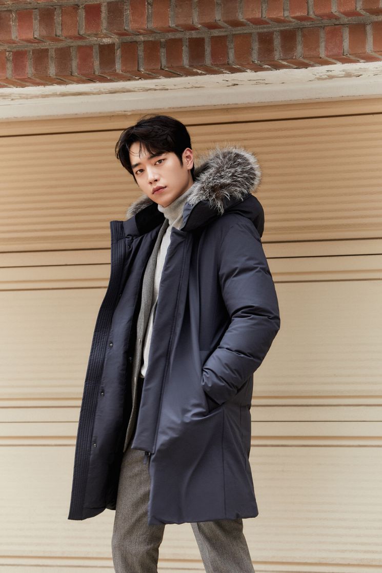 서강준의 남다른 겨울 아우터 핏