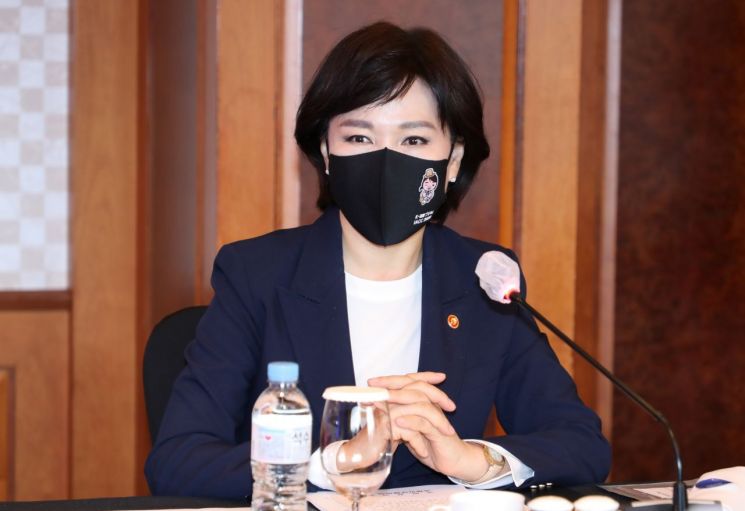 전현희 권익위원장, 6개국 대사와 개도국 부패자산 환수논의