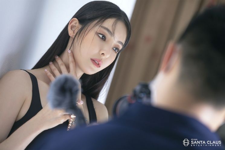 '우아·시크·청초' 이다희