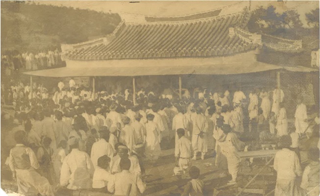 일로읍 박현수 씨가 기증한 1931년 복룡촌 박씨 문중 재각준공기념행사 (사진=무안군 제공)