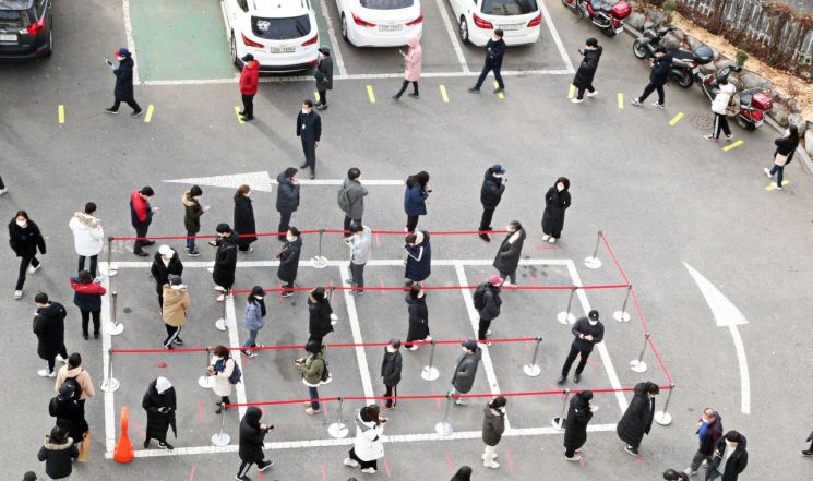 동작구, 노량진 현장선별진료소 총 2994명 검사…4명 양성·2990명 음성