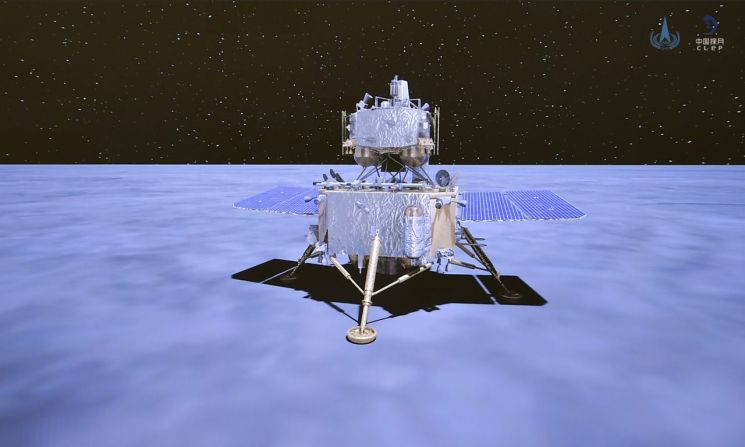 중국 무인 달 탐사서 창어 5호가 1일 오후 11시11분(베이징 시간)달 표면에 착륙했다. (사진 = 글로벌 타임스 캡처)