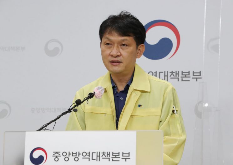 "코로나19 백신 개발사, 전국가에 '부작용 면책' 요구"(상보)