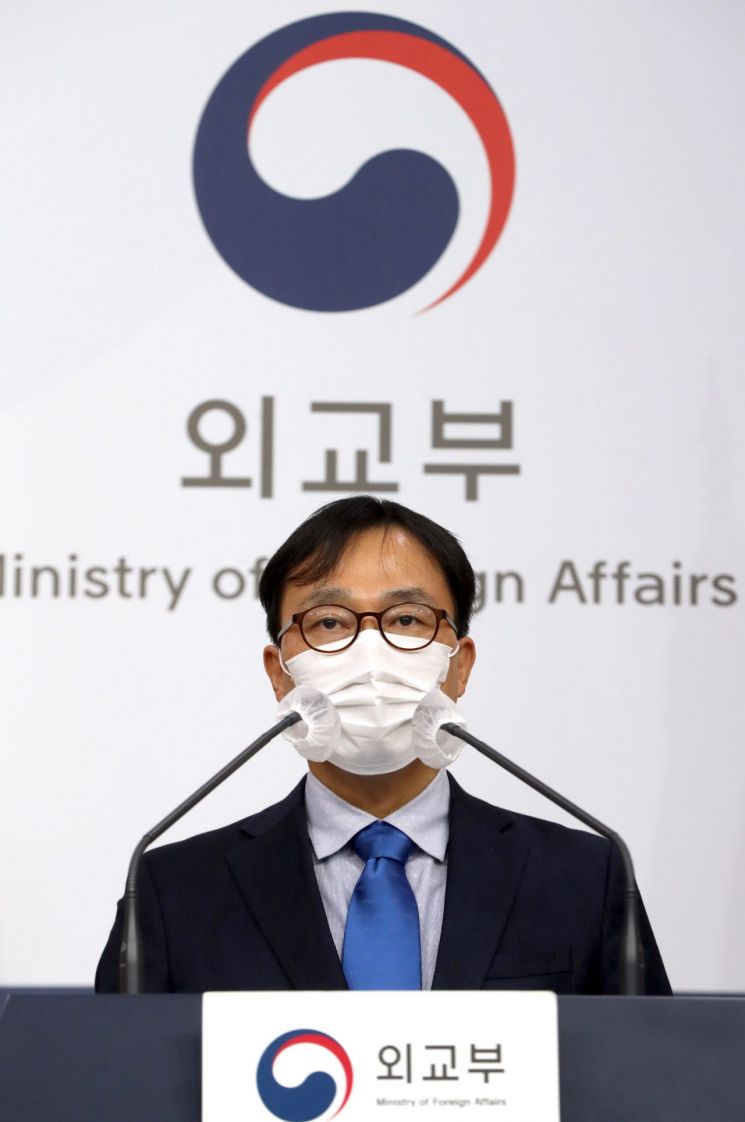 외교부 "북한인권결의 정부 입장 결정 안돼…미국 등과 소통"