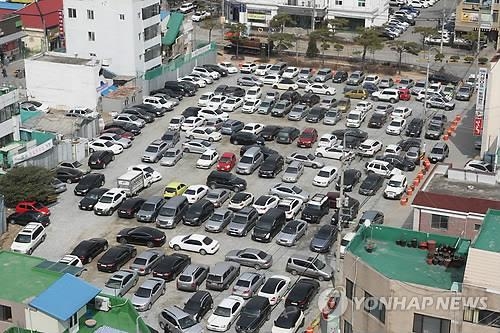 최근 한정된 주차 공간으로 주차난이 심각한 것으로 나타났다. 사진=연합뉴스