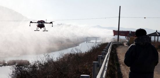 함평군, AI 대비 선제 방역…‘드론 등 가용자원 총동원’