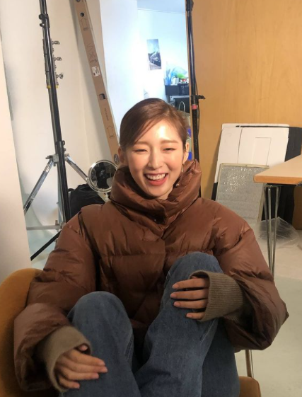 오마이걸 아린 숏패딩 어디꺼?