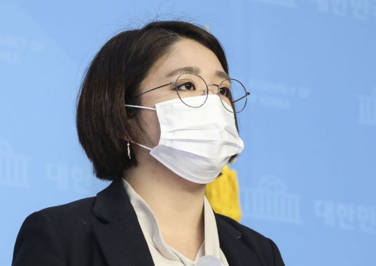 용혜인 기본소득 공론화법 발의 “기본소득도 시민 공론화 하자”
